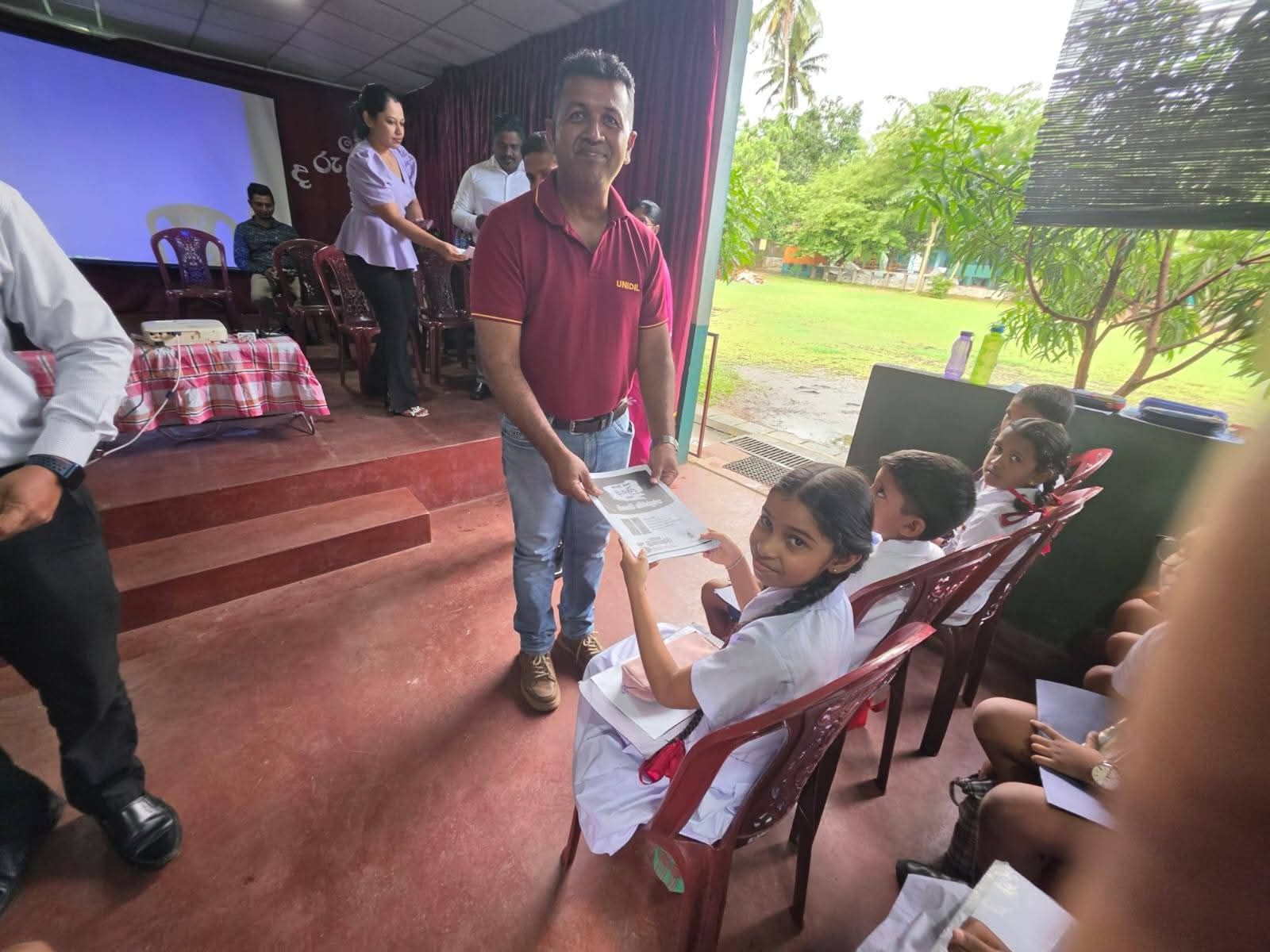 2026 ශිෂ්‍යත්ව විභාගයට පෙනී සිටින දූ පුතුන් වෙනුවෙන් දියත් කරනු ලැබූ පළමු සම්මන්ත්‍රණ - අනුග්‍රාහකත්වය යුනිඩීල් පැකේජින් ආයතනය සම්පත් දායක, ප්‍රවීණ දේශක, ආචාර්ය කසුන් ගනේවත්ත ගුරුපියාණන්
